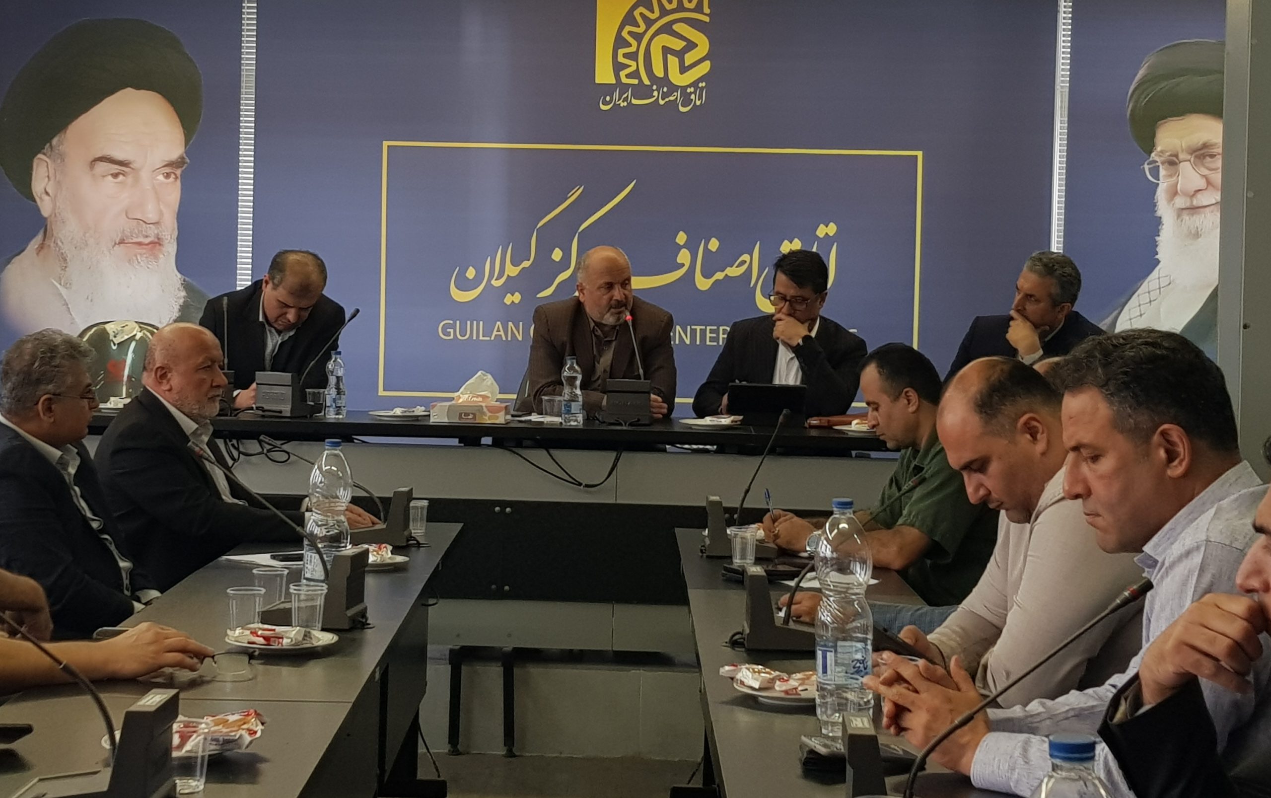 بررسی چالش های مالیاتی اصناف
